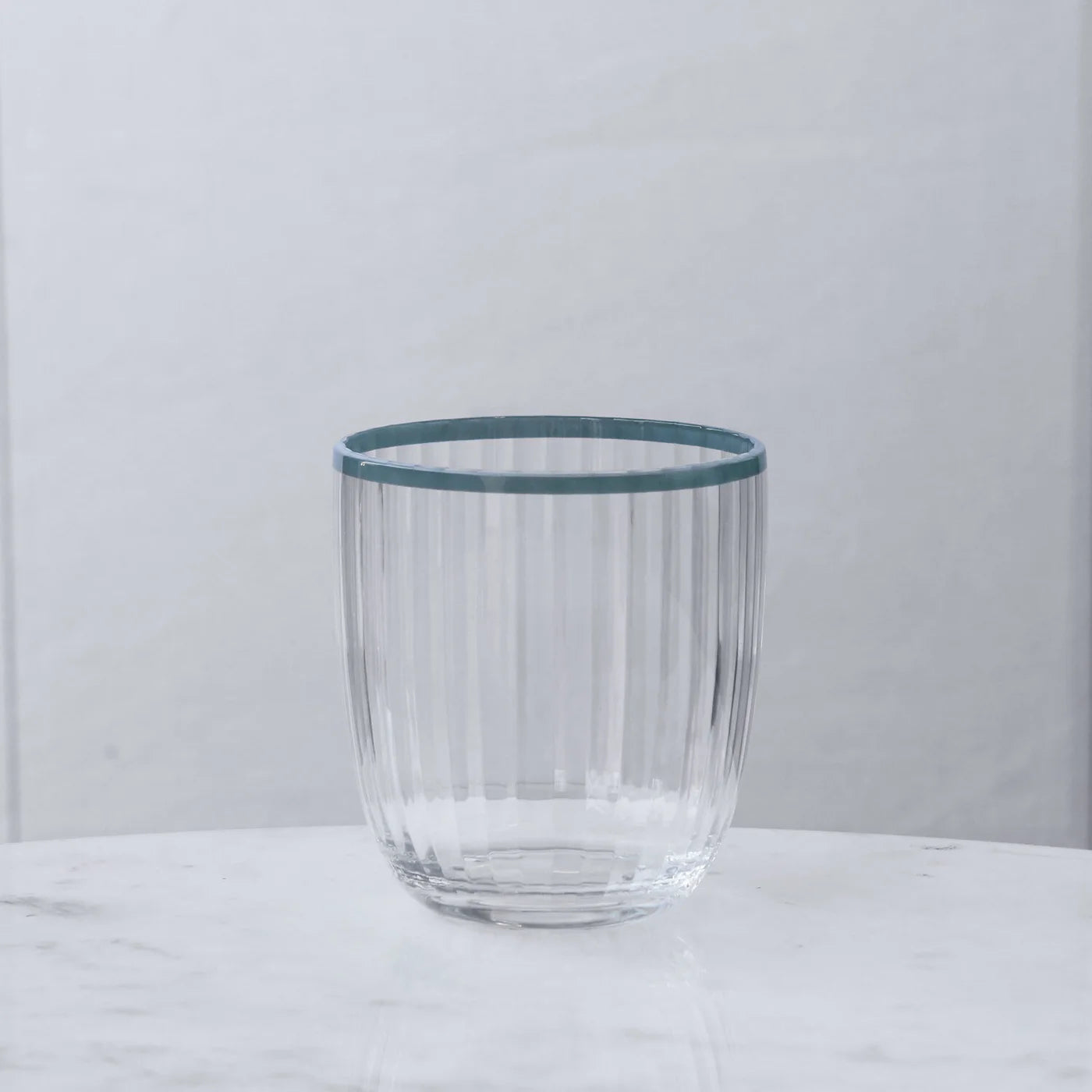 LINED DESIGN GLASS TUMBLER