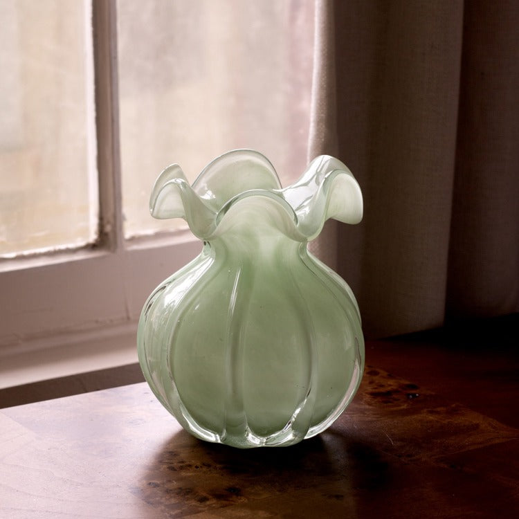 GLASS Vento Small Round Bud Vase (Jade) Beatriz Ball